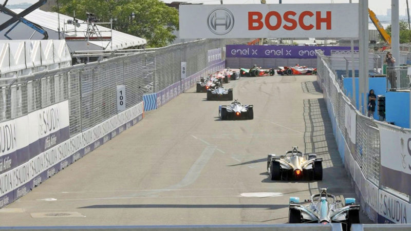 La Formula E va a todo gas: De la utopía eléctrica al auge de las carreras de energía limpia