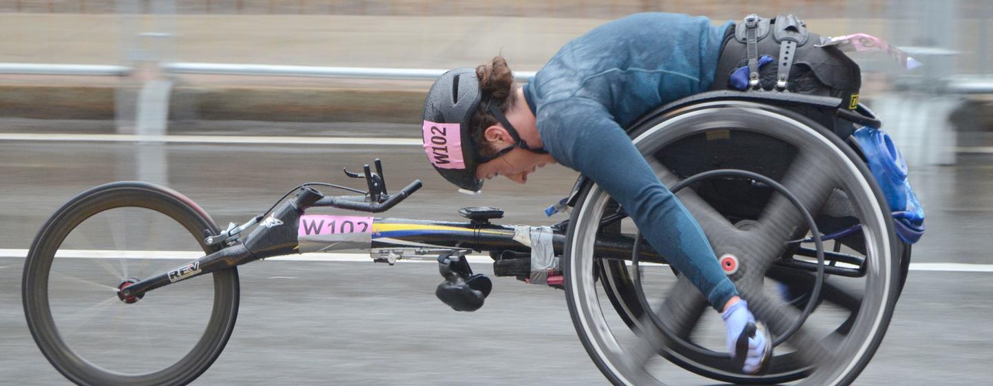 Deporte y cambio climático, la campeona paralímpica Tatyana McFadden explica la conexión