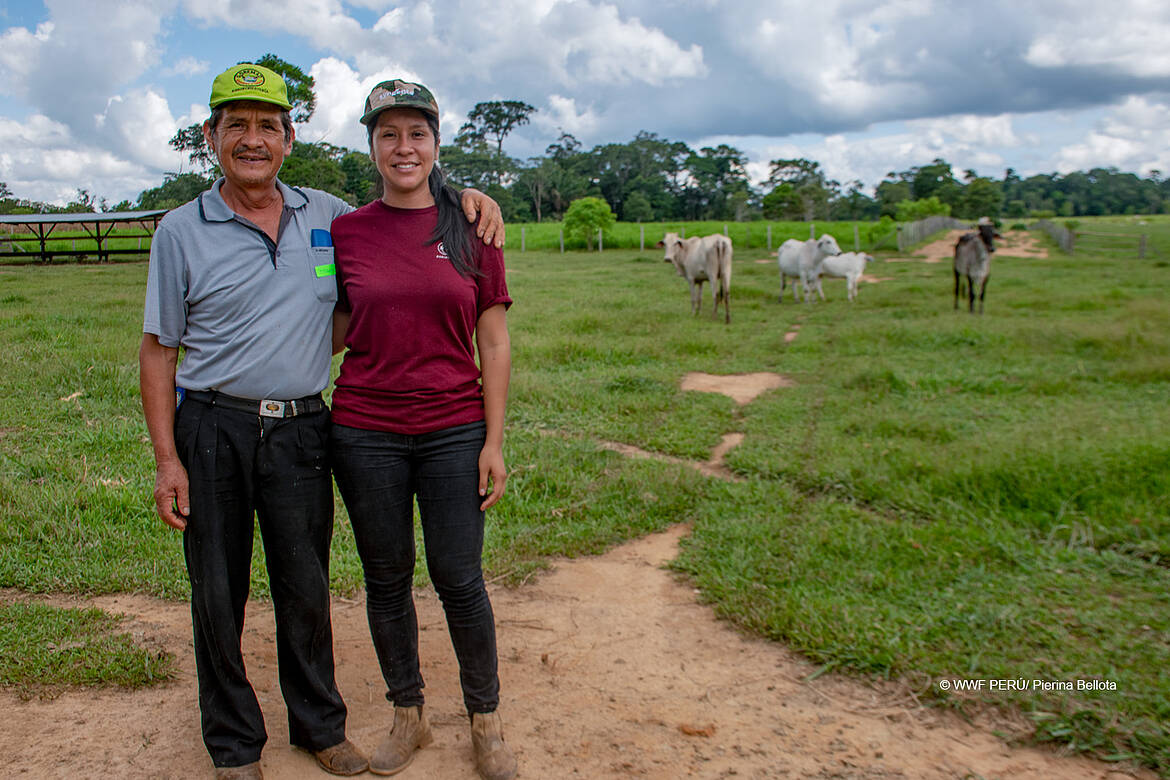 Escuelas de Campo que cambian vidas y recuperan nuestra Amazonía