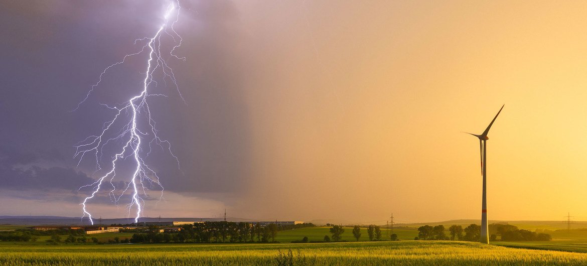 Del telégrafo al superordenador, la meteorología celebra 150 años de cooperación internacional